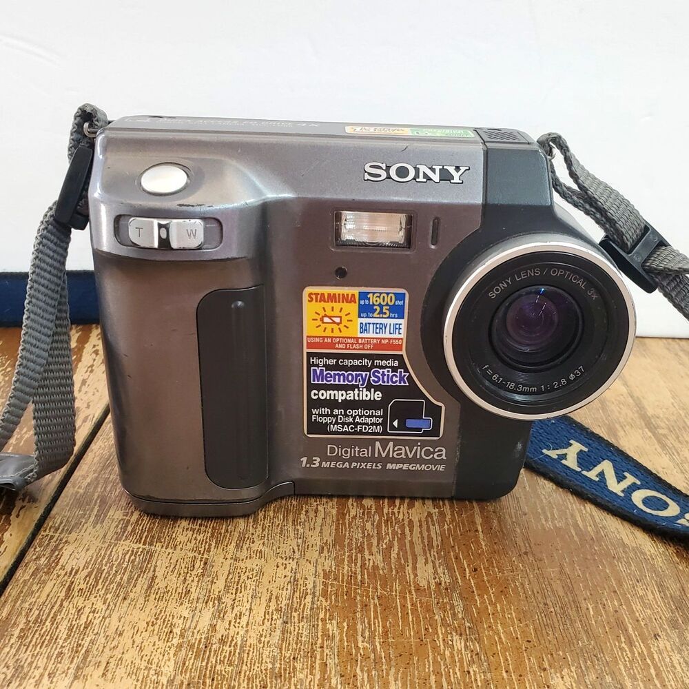 Sony Mavica MVC-FD85 1.3MP Vintage Digital Camera 6X Zoom Floppy Disk Untested